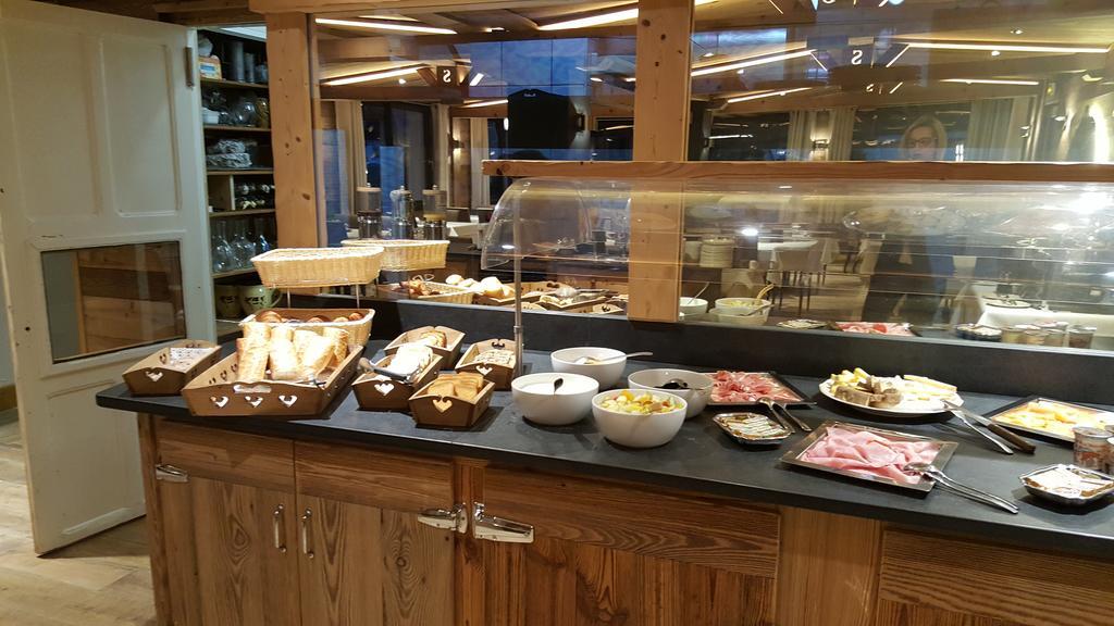 Hotel Le Sporting Morzine Luaran gambar